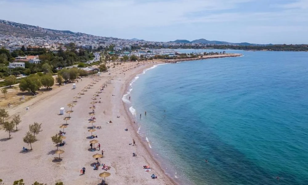 Λευκάδα: Θρίλερ με νεαρό που βούτηξε σε παραλία και χάθηκαν τα ίχνη του